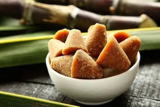 Jaggery — Close texture